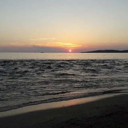 Bois 150m De La Lägenhet *