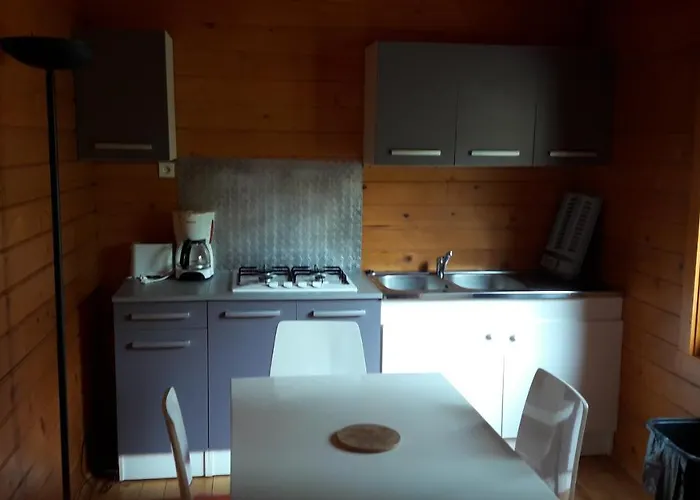 Bois 150m De La Olmeto (Corsica)